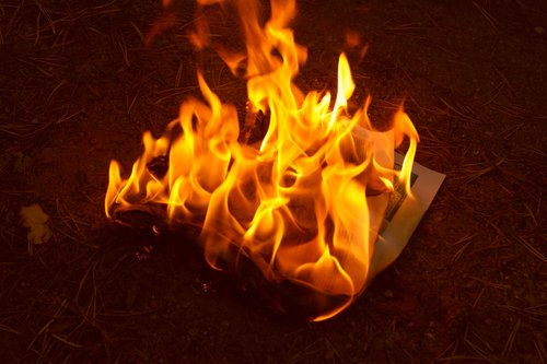 Why your estate plan should include who will burn your journals